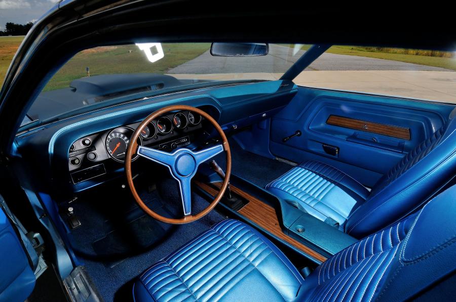  Dodge Challenger TA 340 Six Pack Hardtop 1970 года  (фото 41 из 41)